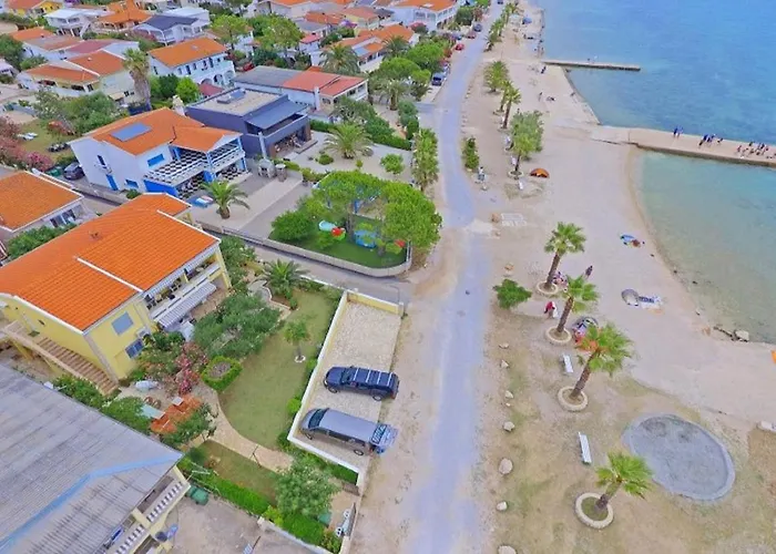 Apartment House Inga Vir