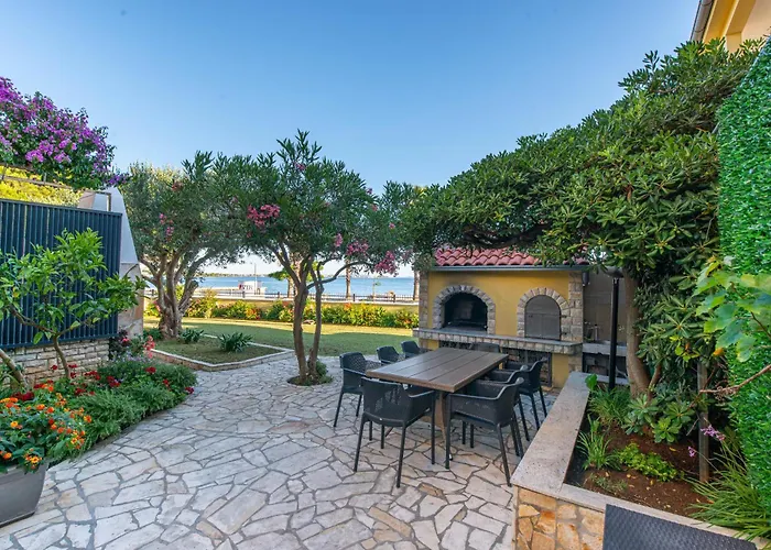 House Inga Apartment