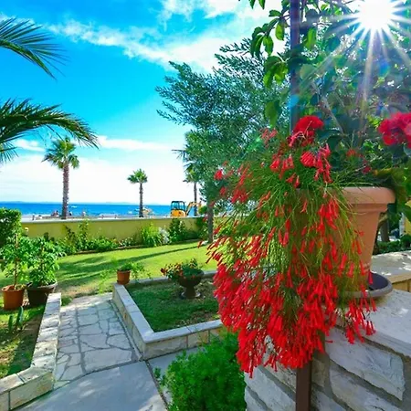 House Inga Apartament *