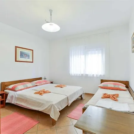 House Inga Apartament *