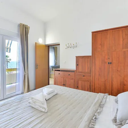 House Inga Apartament *