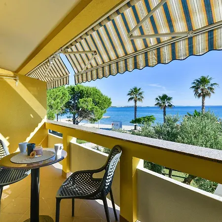 Apartmán House Inga Vir