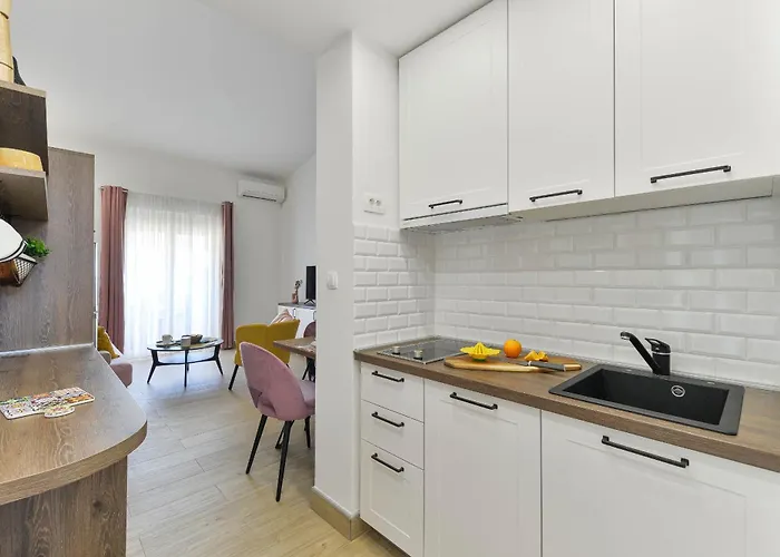 House Inga Apartamento Vir